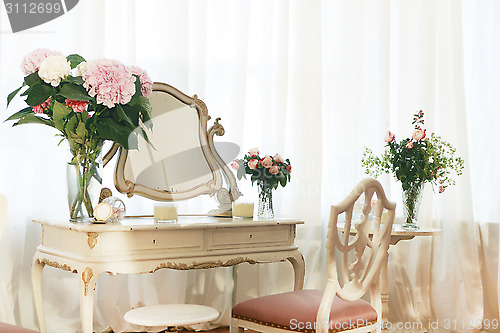 Image of dressing table with flowers