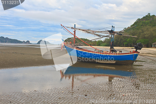 Image of Fishing boat on the beach