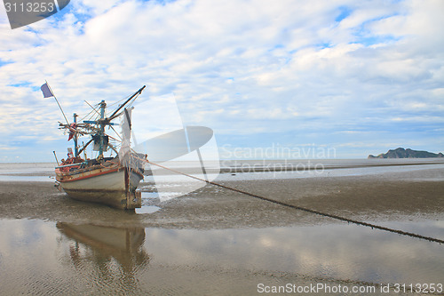 Image of Fishing boat on the beach