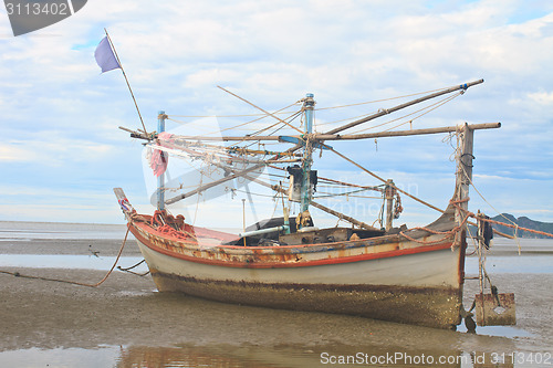 Image of Fishing boat on the beach