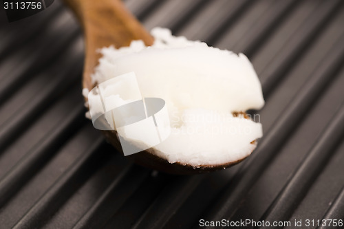 Image of coconut oil 