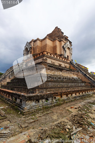 Image of chedi luang temple