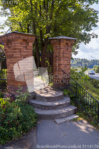 Image of Old gateway to yard 