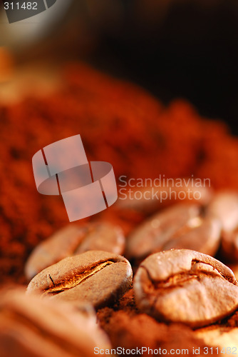 Image of Coffee beans and ground coffee