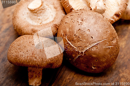 Image of shiitake mushrooms