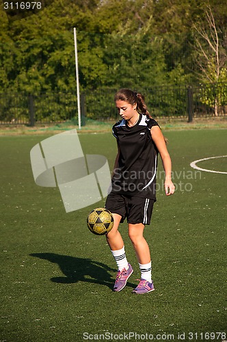 Image of The girls play soccer