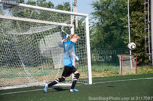 Image of The girls play soccer