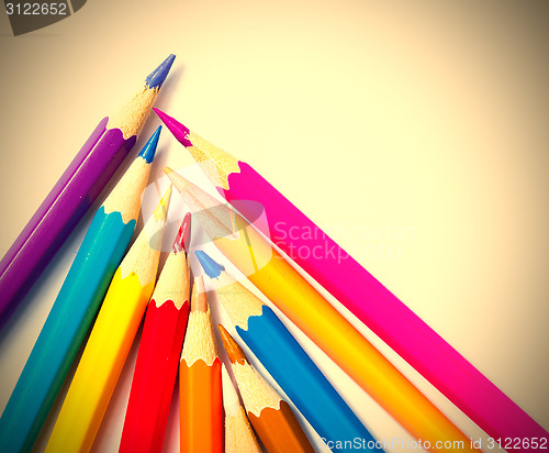 Image of colored pencils