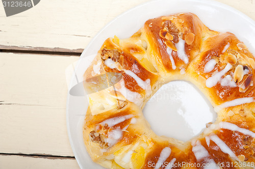 Image of sweet bread donut cake