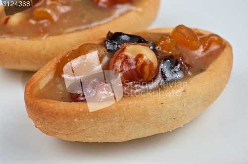 Image of French basket sweet cakes 