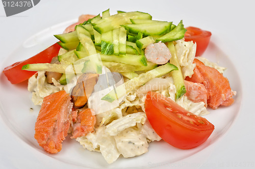 Image of Healthy shrimp salad 