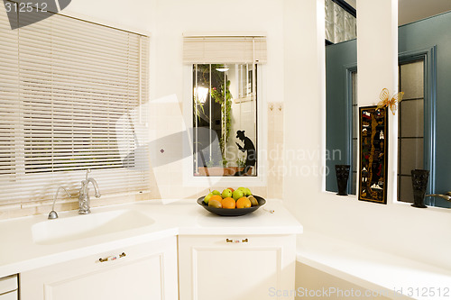 Image of Kitchen white