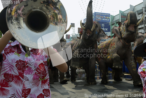 Image of ASIA THAILAND AYUTTHAYA SONGKRAN FESTIVAL