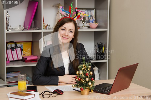 Image of New year in office