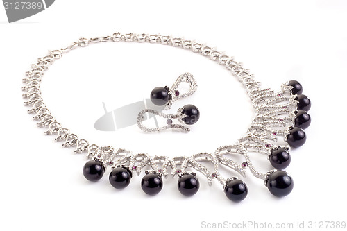 Image of Necklace with black pearls