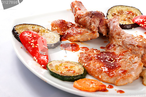 Image of Bone beef platter. Teppanyaki dish