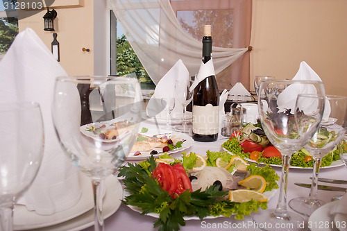 Image of Beautiful served table
