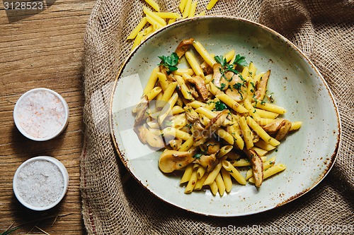 Image of pasta penne with mushrooms