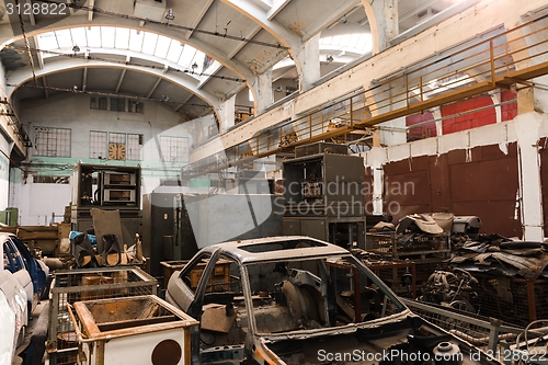 Image of Abandoned old cars