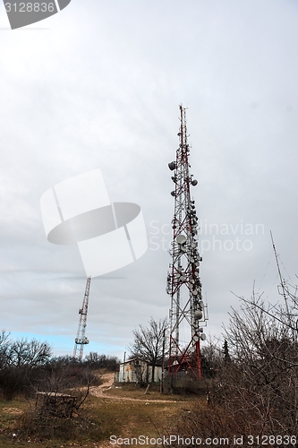 Image of tall telecommunication tower 