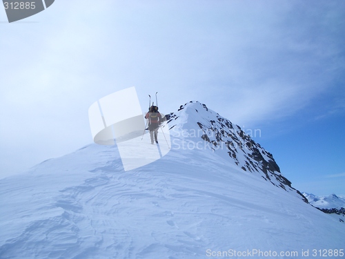 Image of Mountain skiing in Jotunheimen