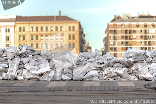 Image of White sandbags 