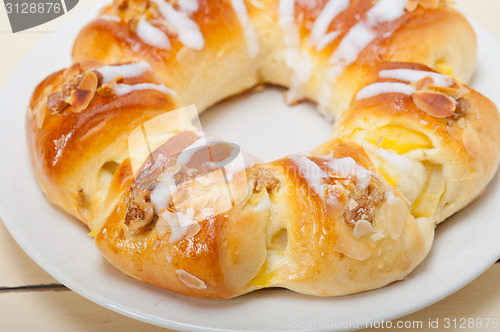 Image of sweet bread donut cake