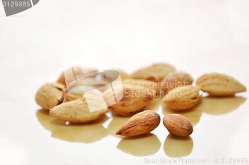 Image of Almonds