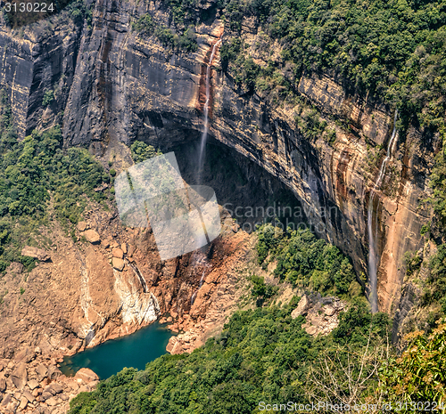 Image of Nohkalikai falls