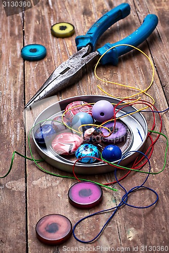 Image of crafts with beads