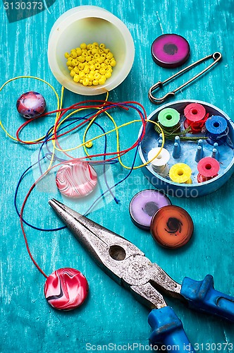 Image of crafts with beads