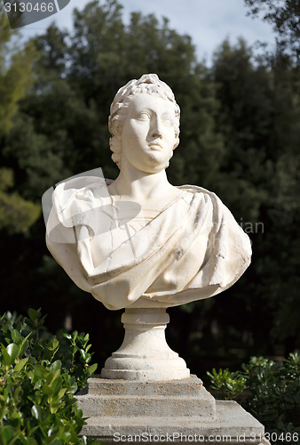 Image of monument, marble
