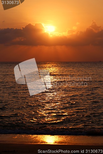 Image of Sunset in the sea 