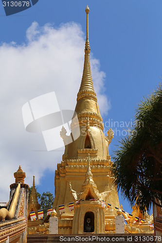 Image of The roof of a Buddhist temple 