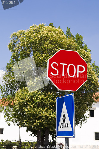 Image of Stop and cross