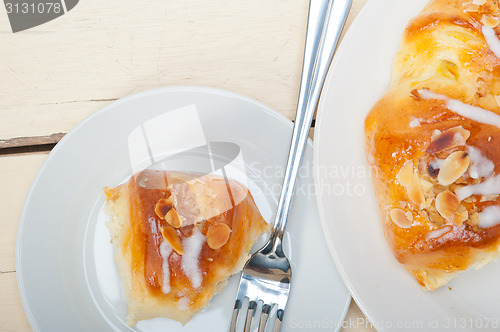 Image of sweet bread donut cake