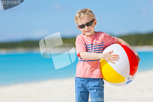 Image of kid at the beach