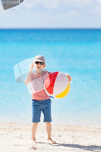 Image of kid at the beach