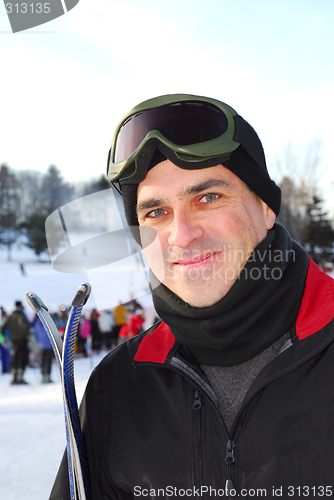 Image of Man ski