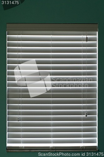 Image of Closed window blinds