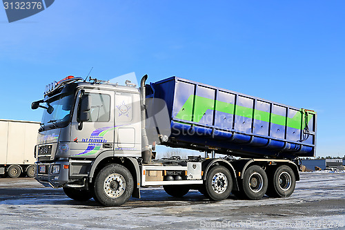 Image of Sisu Polar V8 Tipper Truck 