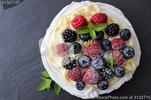 Image of Dessert with berries