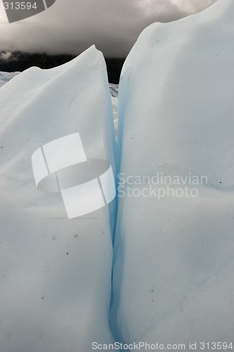 Image of Crack in the ice