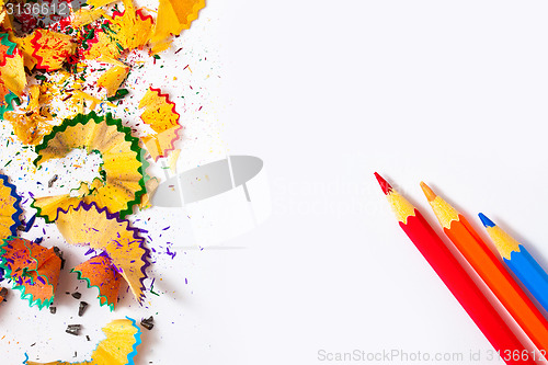 Image of set of colored pencils and shavings