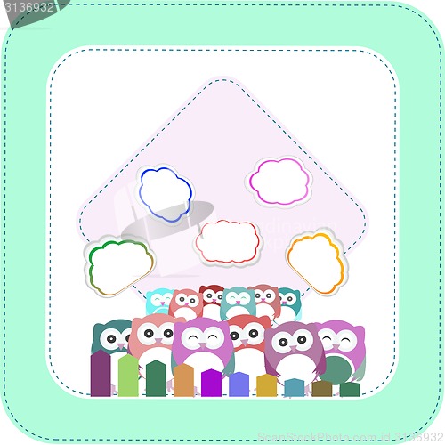 Image of happy owl family with speech bubble