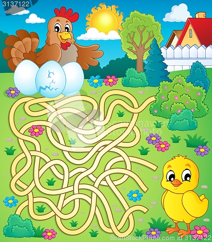 Image of Maze 4 with hen and chicken