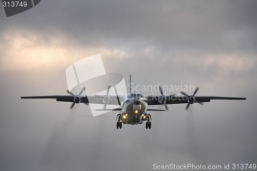 Image of Landing airplane