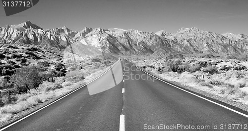 Image of Perfect Highway Owens Valley Sierra Nevada Mountains California