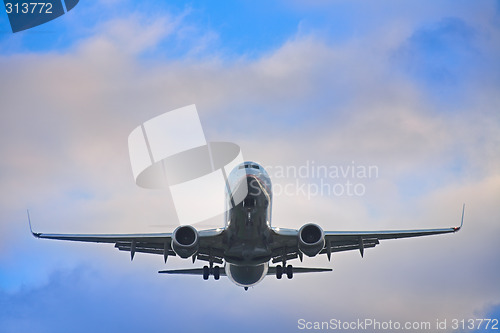 Image of Landing airplane