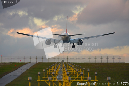 Image of Landing airplane